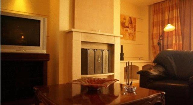 Ateron Suites Hotel & Spa أمينتايو الغرفة الصورة